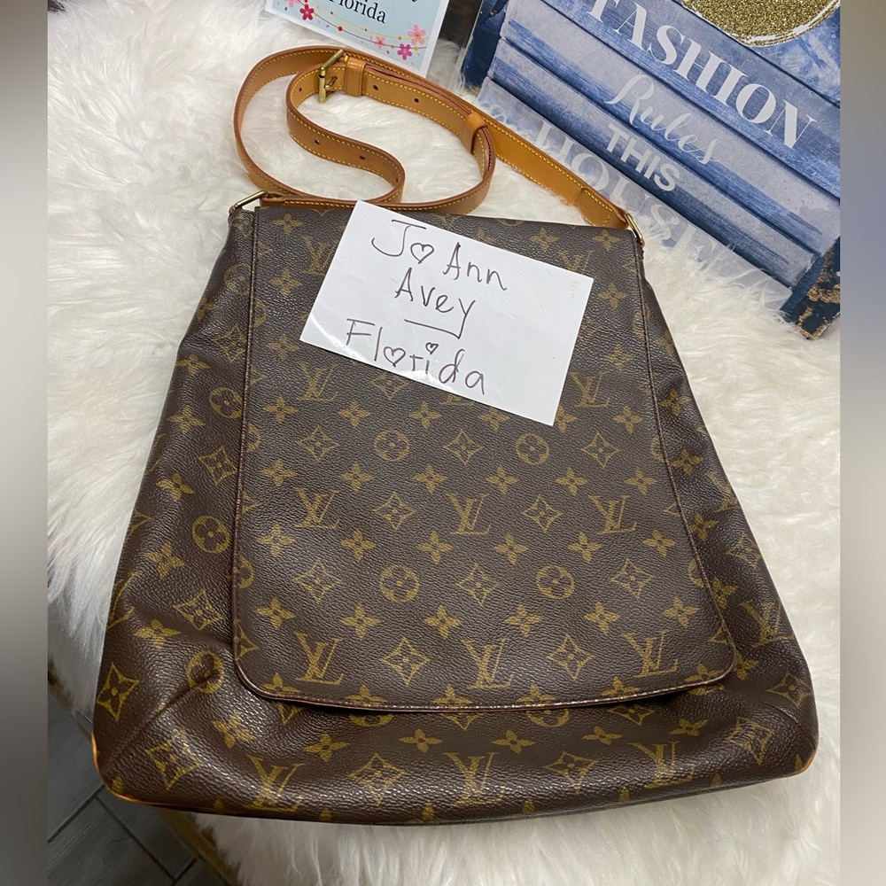 💗💗💗SOLD💗💗💗

🤩🤩🤩SALSA GM CROSSBODY🤩🤩🤩